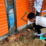 বিদ্যালয়ের দোকান ‘রাতের আঁধারে’ দখল করলেন যুবদল নেতা