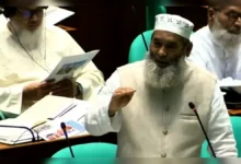 অভ্যন্তরীণ বিমানভাড়া দ্বিগুণ: সংসদে মজিবুর রহমানের প্রশ্ন