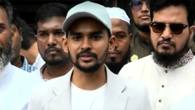 ওমরা থেকে ফিরে আসিফ মাহমুদের অভিযোগ: বিএনপির সিন্ডিকেট সক্রিয়