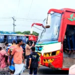 বরিশাল-ঢাকা মহাসড়কে থ্রি-হুইলার চালকদের অবরোধ, অভ্যন্তরীণ রুটে বাস চলাচল বন্ধ