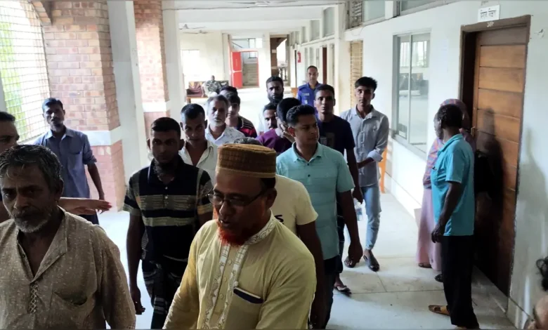 চাঁদাবাজির মামলায় কারাগারে চেয়ারম্যান, প্রশাসক নিয়োগ