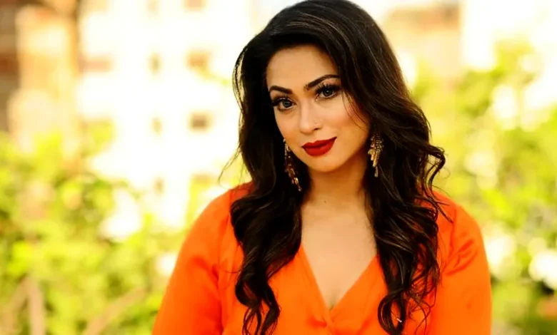 অভিনয় ছেড়ে ধর্মের পথে পপি: সুন্দরভাবে বাঁচতে ও মরতে চান