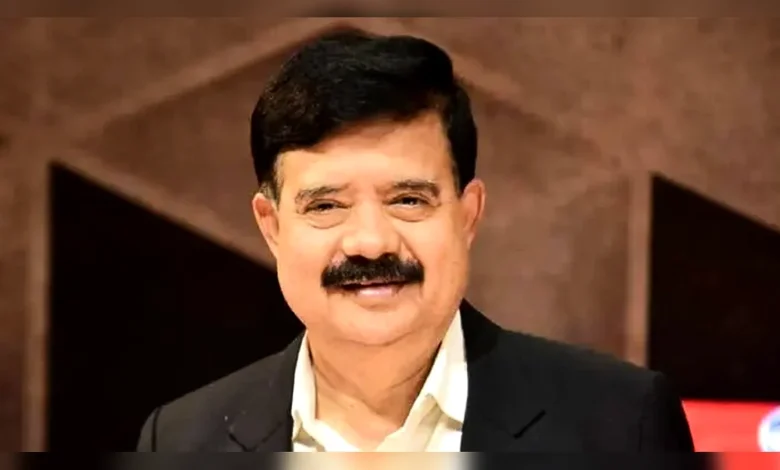 ঢাকা-চট্টগ্রাম মহাসড়কে ভয়াবহ যানজট: প্রশাসনকে ব্যর্থতার দায়ে অভিযুক্ত করলেন
