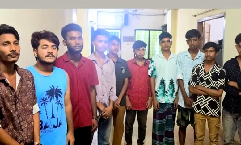 ফতুল্লা হাজতে ‘জয় বাংলা’ স্লোগান, ২ পুলিশ প্রত্যাহার