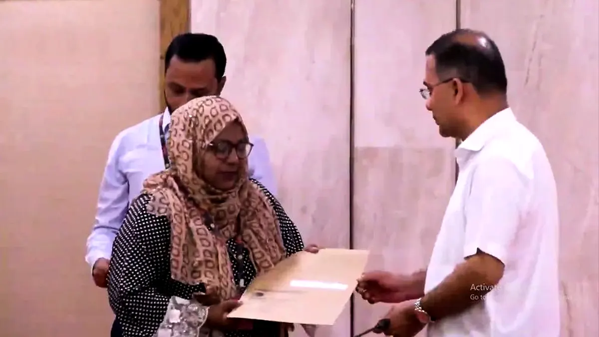 গুম-খুনের শিকার ও জুলাই শহীদ পরিবারের ৭৪ জনকে চাকরির নিয়োগপত্র দিলেন প্রধানমন্ত্রী
