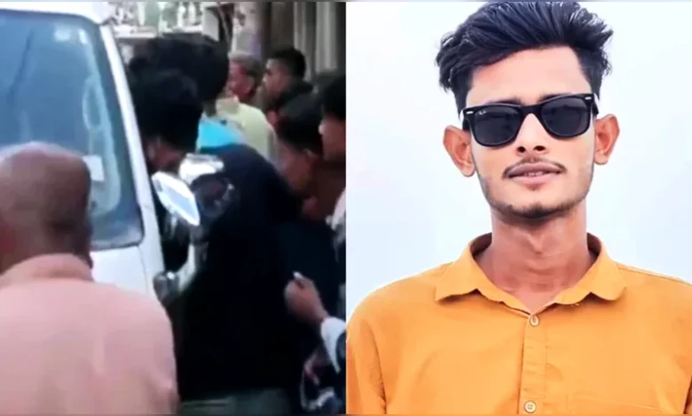 বিয়ের গাড়ি থামিয়ে নববধূকে তুলে নিল ছাত্রদল কর্মী
