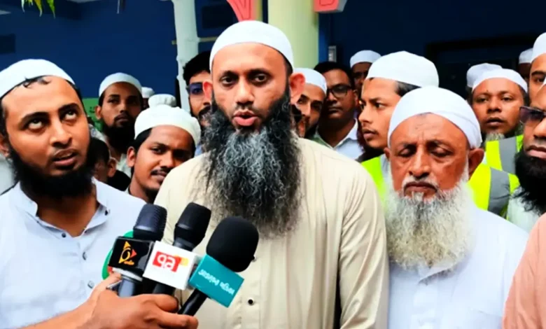 ইমামদের শুধু নামাজের নয়, মুত্তাকিদের ইমাম হতে হবে: ধর্ম প্রতিমন্ত্রী