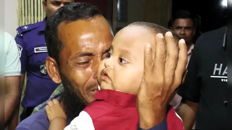 আইফোন কিনতে বিক্রি হওয়া মুসা ফিরলো দাদা-দাদির কোলে