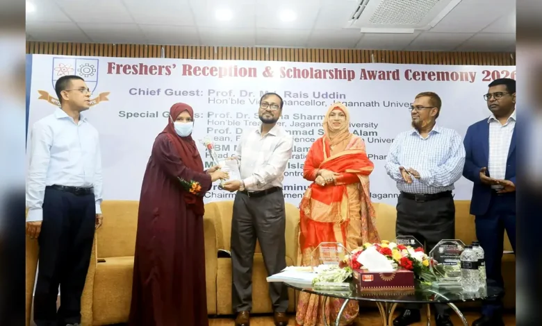 অনার্স শেষ হওয়ার আগেই ইরাসমুস মুন্ডুস স্কলারশিপ পেলেন জবি রসায়নের তিশা