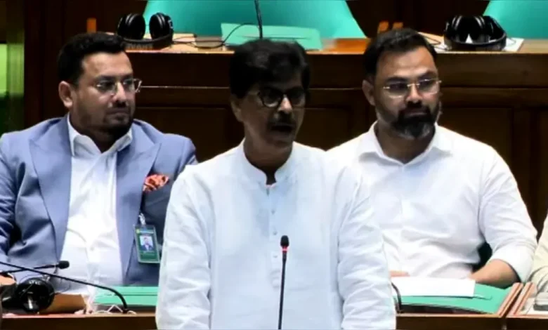 সংসদে কৃষিমন্ত্রী মোহাম্মদ আমিন: চাহিদা অনুযায়ী সারের ঘাটতি নেই