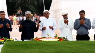 জিয়াউর রহমান ও খালেদা জিয়ার সমাধিতে শ্রদ্ধা জানালেন নবনির্বাচিত রাষ্ট্রপতি