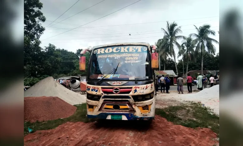 নড়াইলে বাসের ধাক্কায় বৃদ্ধ নিহত