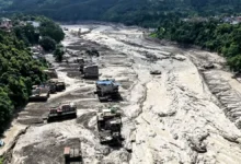 নেপাল-তিব্বত সীমান্তে ভয়াবহ বন্যা: নিহত ২২, নিখোঁজ ৩৮৪ পর্যটক