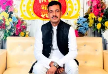 প্রবাসীর স্ত্রীসহ কোটি টাকা নিয়ে পালালেন স্বেচ্ছাসেবক দল নেতা