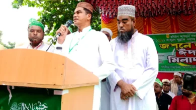 মাজার ধ্বংস করলে আমরা ঘরে বসে থাকব না: প্রতিমন্ত্রী আজাদ