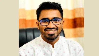 এক স্বরাষ্ট্রমন্ত্রীকে সামলাতে বিরোধী দলের ৯০ এমপি কান্নাকাটি করছেন: রাশেদ