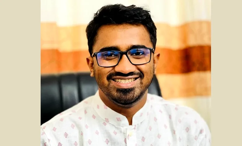 এক স্বরাষ্ট্রমন্ত্রীকে সামলাতে বিরোধী দলের ৯০ এমপি কান্নাকাটি করছেন: রাশেদ