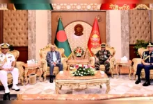 রাষ্ট্রপতির সঙ্গে তিন বাহিনীর প্রধানের সৌজন্য সাক্ষাৎ
