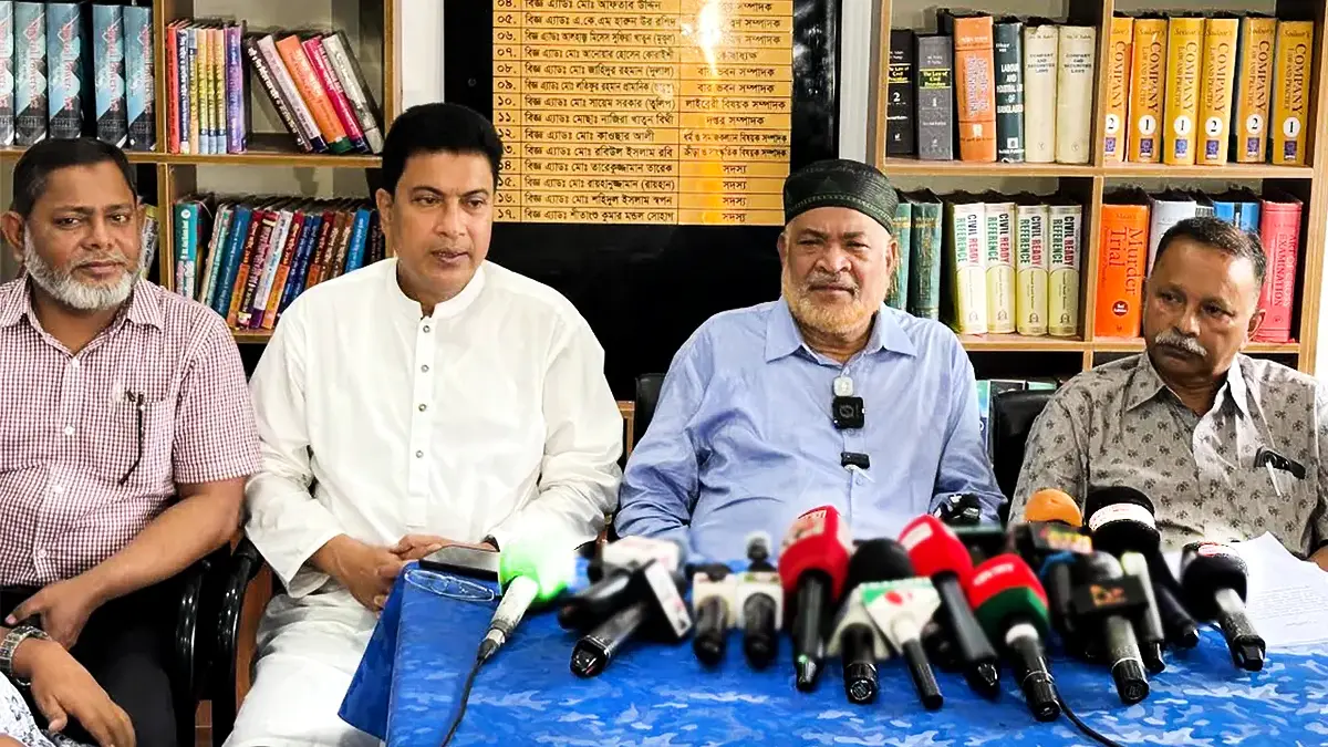 রংপুরে ৪ খুনের আসামিদের পক্ষে সাময়িকভাবে না লড়ার সিদ্ধান্ত আইনজীবী সমিতির