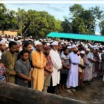 যে ঘরে ওঠার কথা ছিল, তার সামনেই সাজুর কবর