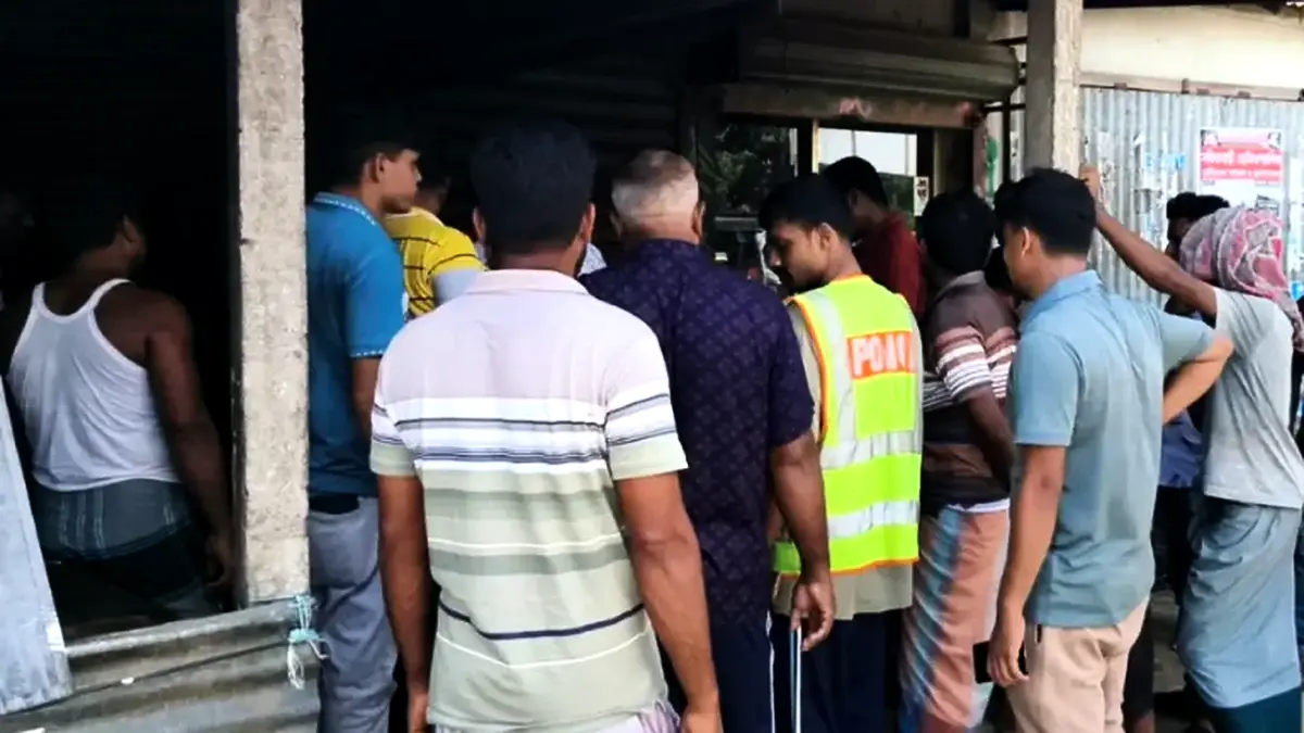 সরিষাবাড়ীতে বালু উত্তোলনকে কেন্দ্র করে বিএনপির সংঘর্ষ, আহত ১১