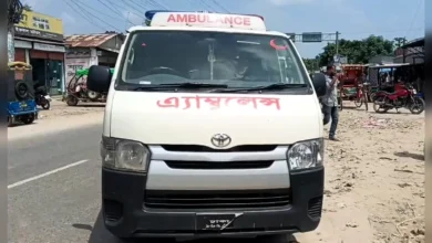 স্বাস্থ্য মন্ত্রণালয়ের অ্যাম্বুলেন্সে মিলল ১৫০০ পিস ইয়াবা, গ্রেপ্তার ৩