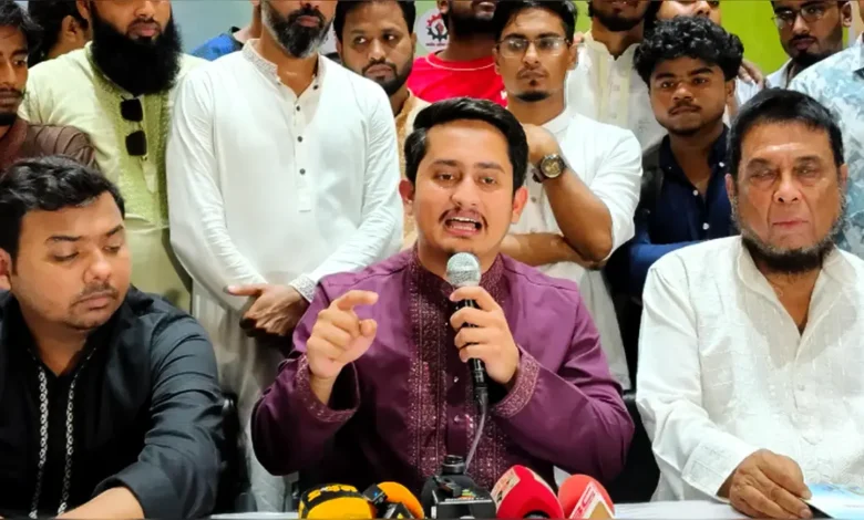 স্বরাষ্ট্রমন্ত্রী ‘প্রধানমন্ত্রীর প্রক্সি’ হিসেবে কাজ করছেন: সারজিস