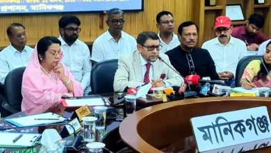স্বাস্থ্যমন্ত্রী সাখাওয়াত: দুর্নীতি নির্মূল করে জনগণের অধিকার ফিরিয়ে দেব