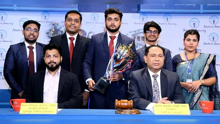 শেখ হাসিনার দেশে ফেরার ঘোষণা রাজনৈতিক ভাওতাবাজি: প্রতিমন্ত্রী ইশরাক