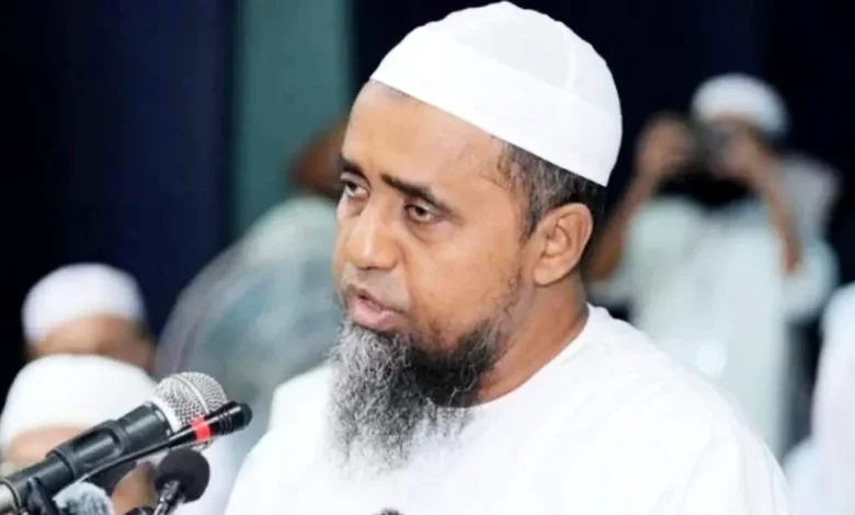 শরিয়াহবিরোধী আইন মেনে নেওয়ার প্রশ্নই আসে না: বায়তুল মোকাররমের খতিব