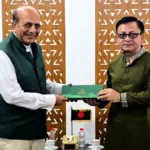 সুতা আমদানির ওপর নিষেধাজ্ঞা প্রত্যাহার ও সীমান্ত হাট চালুর উদ্যোগ: বাংলাদেশ ভারতের বৈঠক