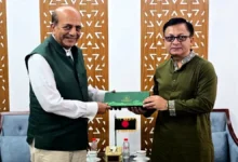 সুতা আমদানির ওপর নিষেধাজ্ঞা প্রত্যাহার ও সীমান্ত হাট চালুর উদ্যোগ: বাংলাদেশ ভারতের বৈঠক