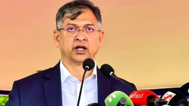চাঁদাবাজ-সন্ত্রাসীদের না ধরলে আইনশৃঙ্খলা বাহিনীর বিরুদ্ধে ব্যবস্থা: স্বরাষ্ট্রমন্ত্রী