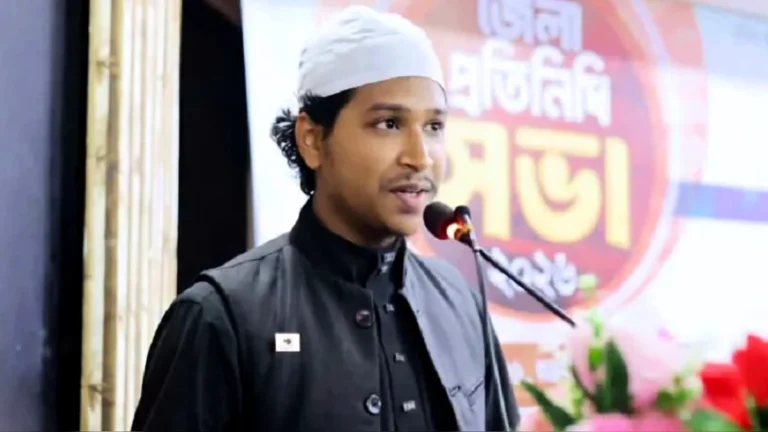 তরুণীর বাড়িতে আপত্তিকর অবস্থায় ইসলামী ছাত্র আন্দোলন নেতা আটক