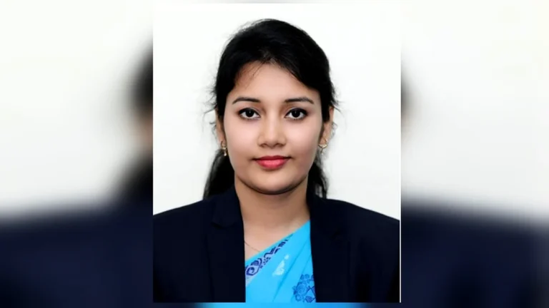 খাল পুনঃখনন শেষে উদ্বৃত্ত ১ কোটি ৩৬ লাখ টাকা কোষাগারে ফেরত দিলেন ইউএনও সবিতা