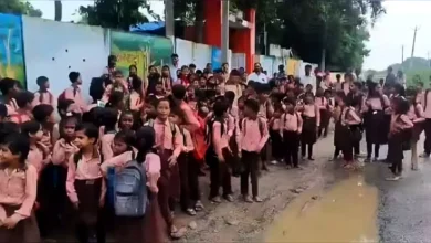 ভারতে এবার দাবি আদায়ে রাস্তায় জেনারেশন আলফার শিক্ষার্থীরা