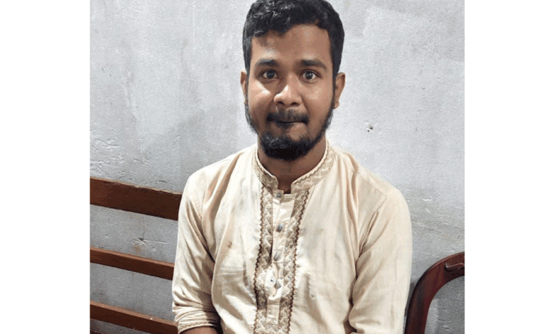 আখাউড়ায় মহানবী (সা.)-কে নিয়ে কটূক্তি: যুবক আটক, ক্ষোভ ও উত্তেজনা