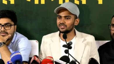 দুদককে ২৪ ঘণ্টার মধ্যে ক্ষমা চাইতে বললেন আসিফ মাহমুদ, অন্যথায় মামলা