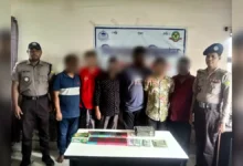 ইপিজেডে জুয়ার আসরে অভিযান, ৬ জন গ্রেপ্তার ও টাকা উদ্ধার