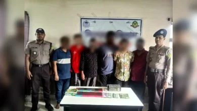 ইপিজেডে জুয়ার আসরে অভিযান, ৬ জন গ্রেপ্তার ও টাকা উদ্ধার