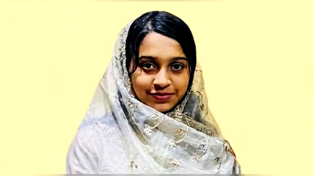 ফটিকছড়িতে গৃহবধূ নেহা খুন: ‘মেরে ফেলা হবে’ ভয়েস মেসেজ পেয়েছিলেন মা