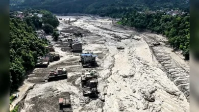 নেপালের বন্যায় চরম বিপর্যয়: এক বাড়ি থেকে ২৪ মরদেহ উদ্ধার, নিখোঁজ ৪৪০০