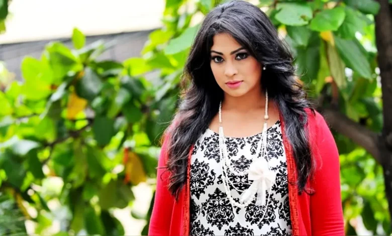 পপির জীবনে নতুন অধ্যায়: অতীতের ভুল শুধরে আল্লাহর পথে বাকি জীবন