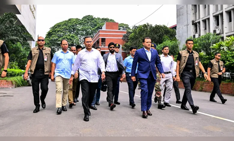 জন্মাষ্টমীর অনুষ্ঠানে হেঁটে ওসমানী মিলনায়তনে প্রধানমন্ত্রী তারেক রহমান