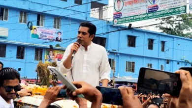 আ.লীগ দেশের অর্থনীতি ভেঙেছে, কঠিন সময়ে তারেক রহমান দায়িত্ব নিয়েছেন